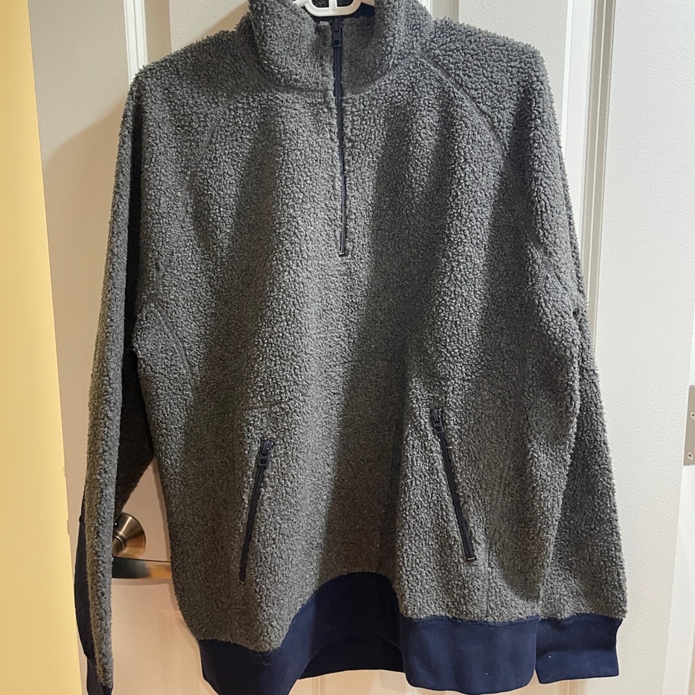 J.Crew Men’s Nordic Sherpa Pullover Fleece. In grey and navy. Size medium.